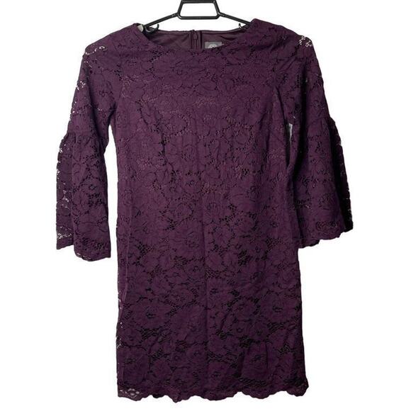 Vince Camuto‎ Flounce Bell Sleeves Plum Lace Shift Dress Dark Purple Size 4 New - Picture 1 of 12